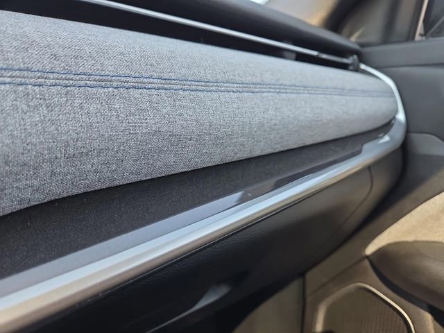 Used 2025 Jeep Compass Latitude w/ Sun & Sound Group image 29