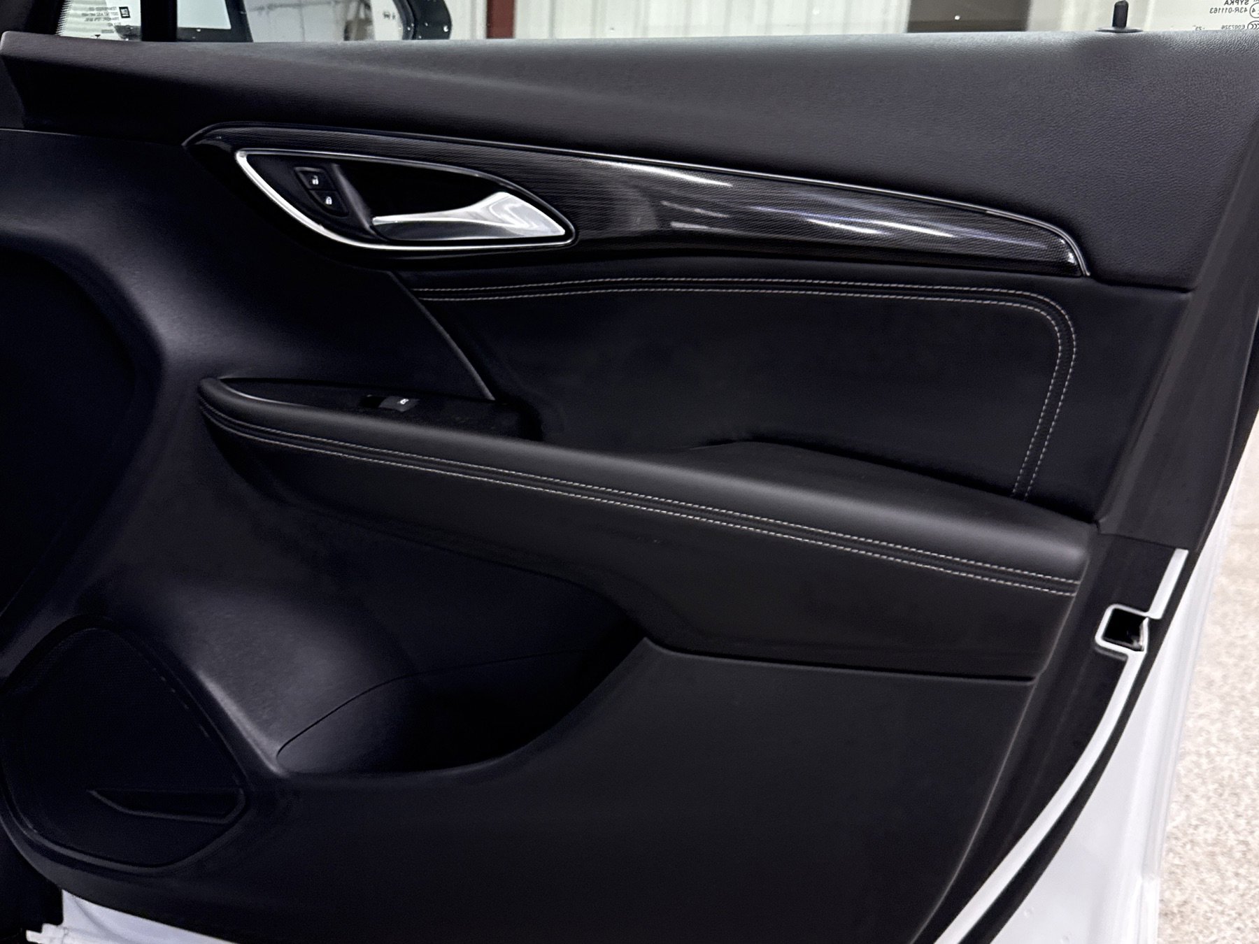 Used 2023 Buick Envision Preferred image 20