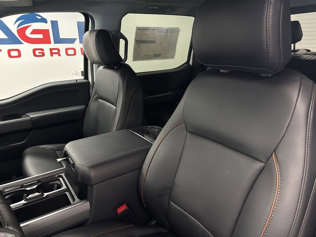 New 2026 Ford F250 Lariat w/ Black Appearance Package AWD/4WD image 29