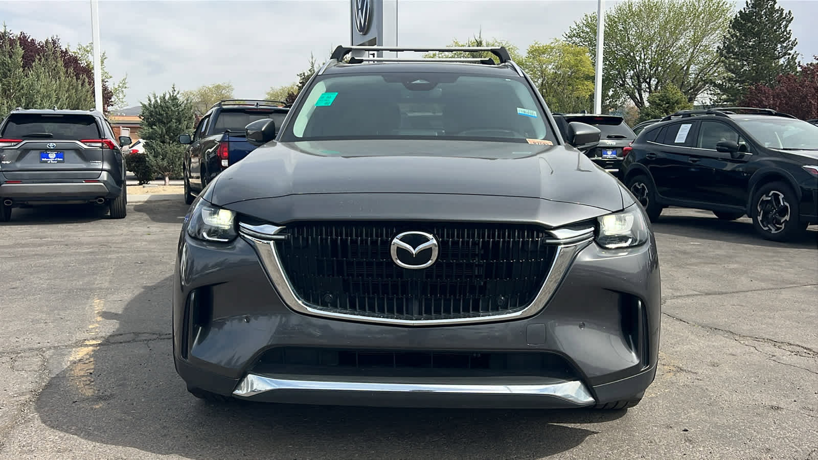 Used 2024 MAZDA CX-90 Plug-In Hybrid w/ Premium Pkg image 2