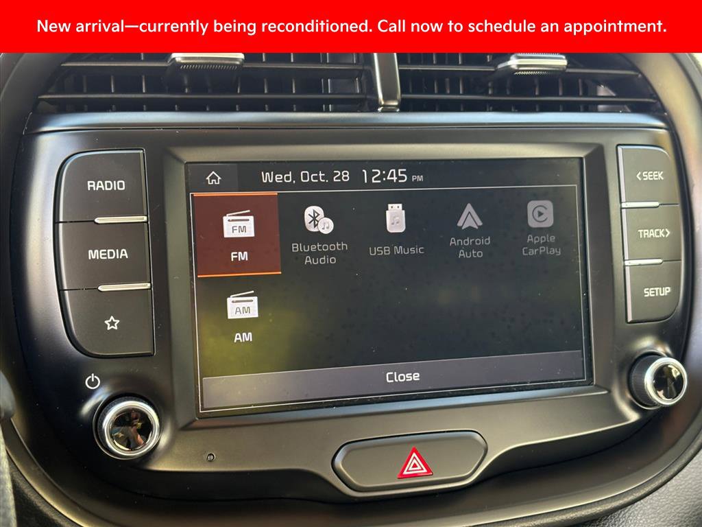 Certified 2022 Kia Soul LX w/ Technology Package FWD image 11