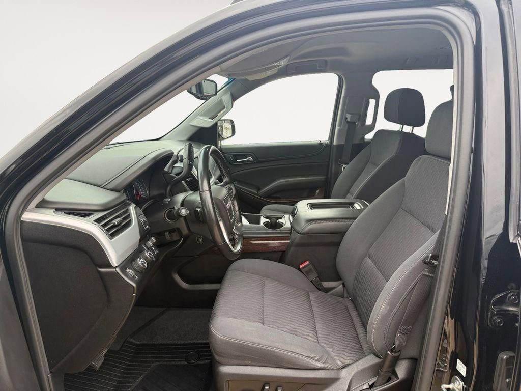 Used 2019 GMC Yukon SLE w/ SLE Value Package AWD/4WD image 10