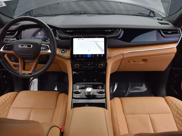 Used 2023 Jeep Grand Cherokee L Summit image 11