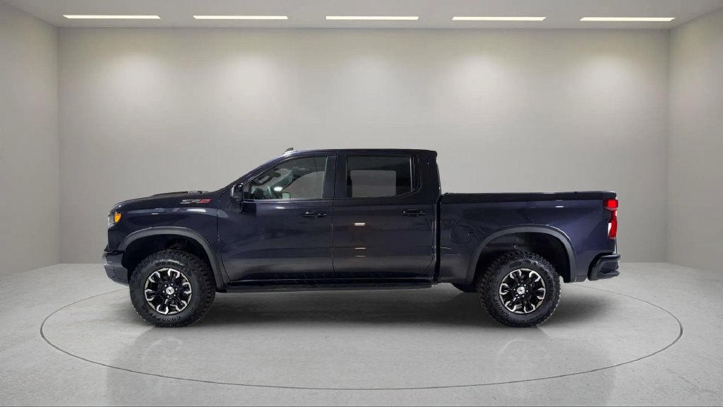 Used 2023 Chevrolet Silverado 1500 ZR2 w/ Technology Package AWD/4WD image 19
