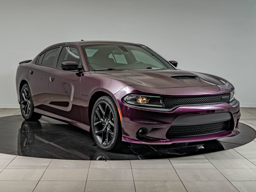 Used 2022 Dodge Charger R/T w/ Blacktop Package RWD image 3