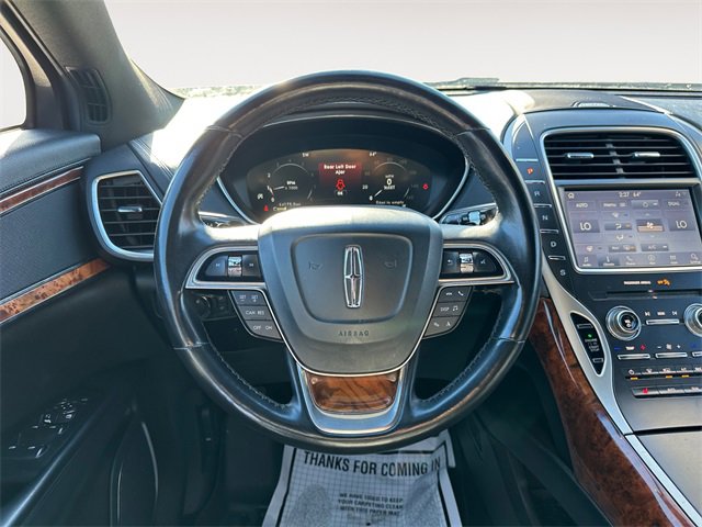 Used 2019 Lincoln Nautilus Select image 12