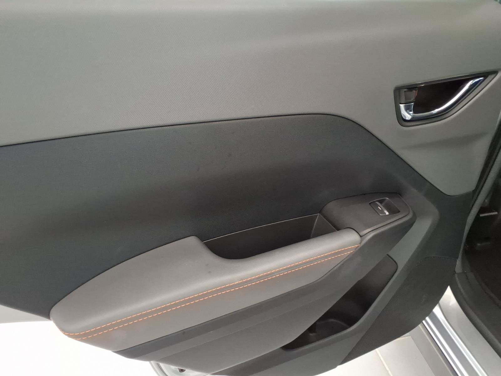 Used 2024 Subaru Crosstrek 2.5i Limited w/ Crosstrek Mirror Package AWD/4WD image 15