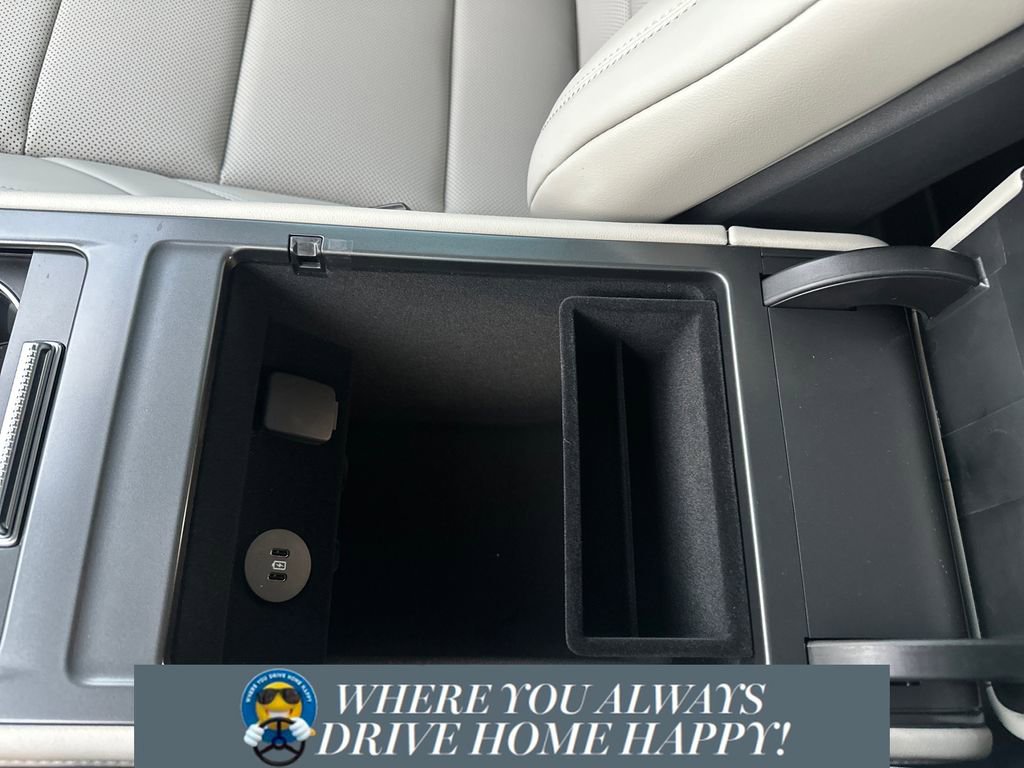 New 2026 Lincoln Nautilus Premier w/ Jet Appearance Package image 16