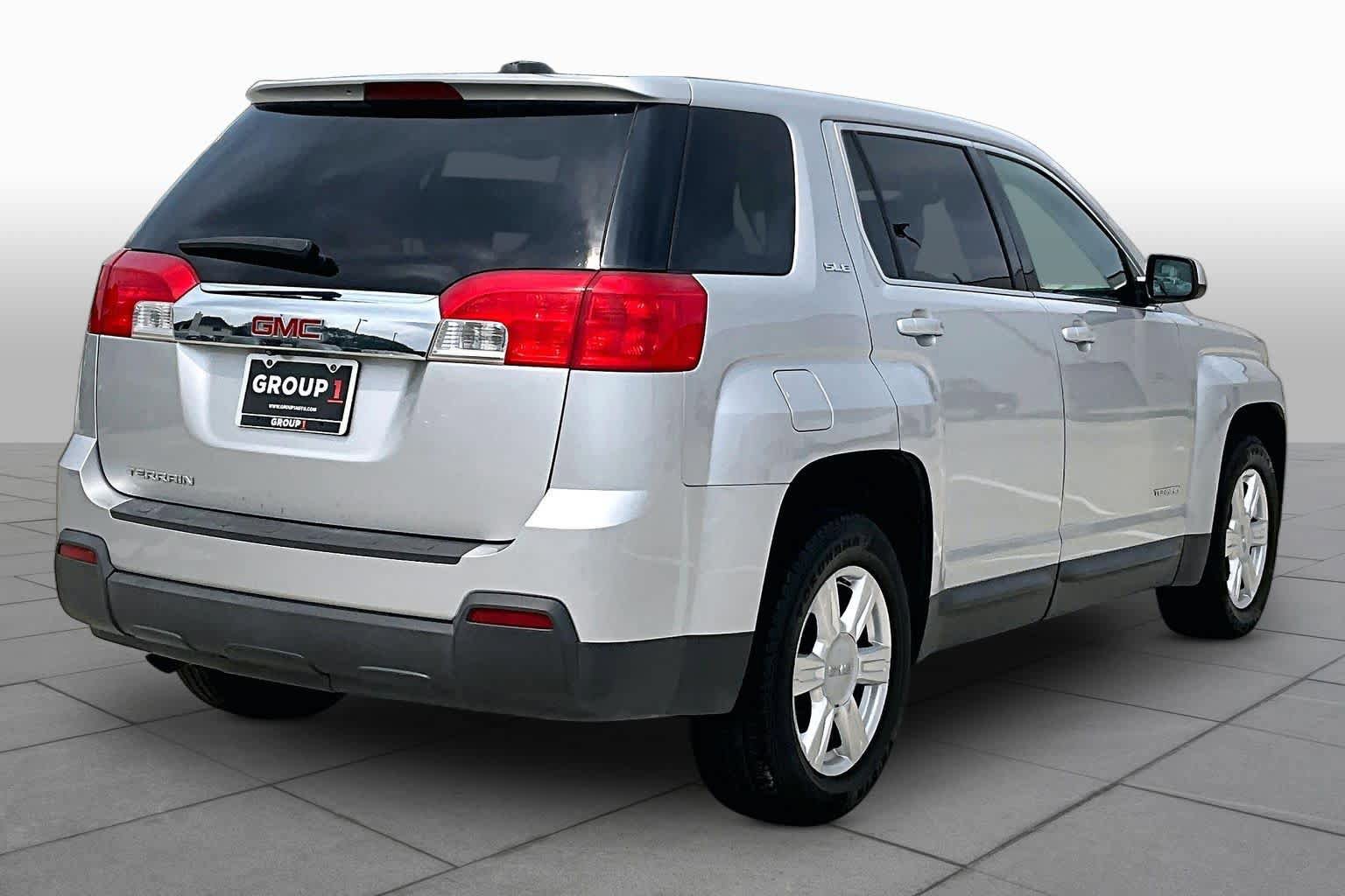 Used 2015 GMC Terrain SLE FWD image 12