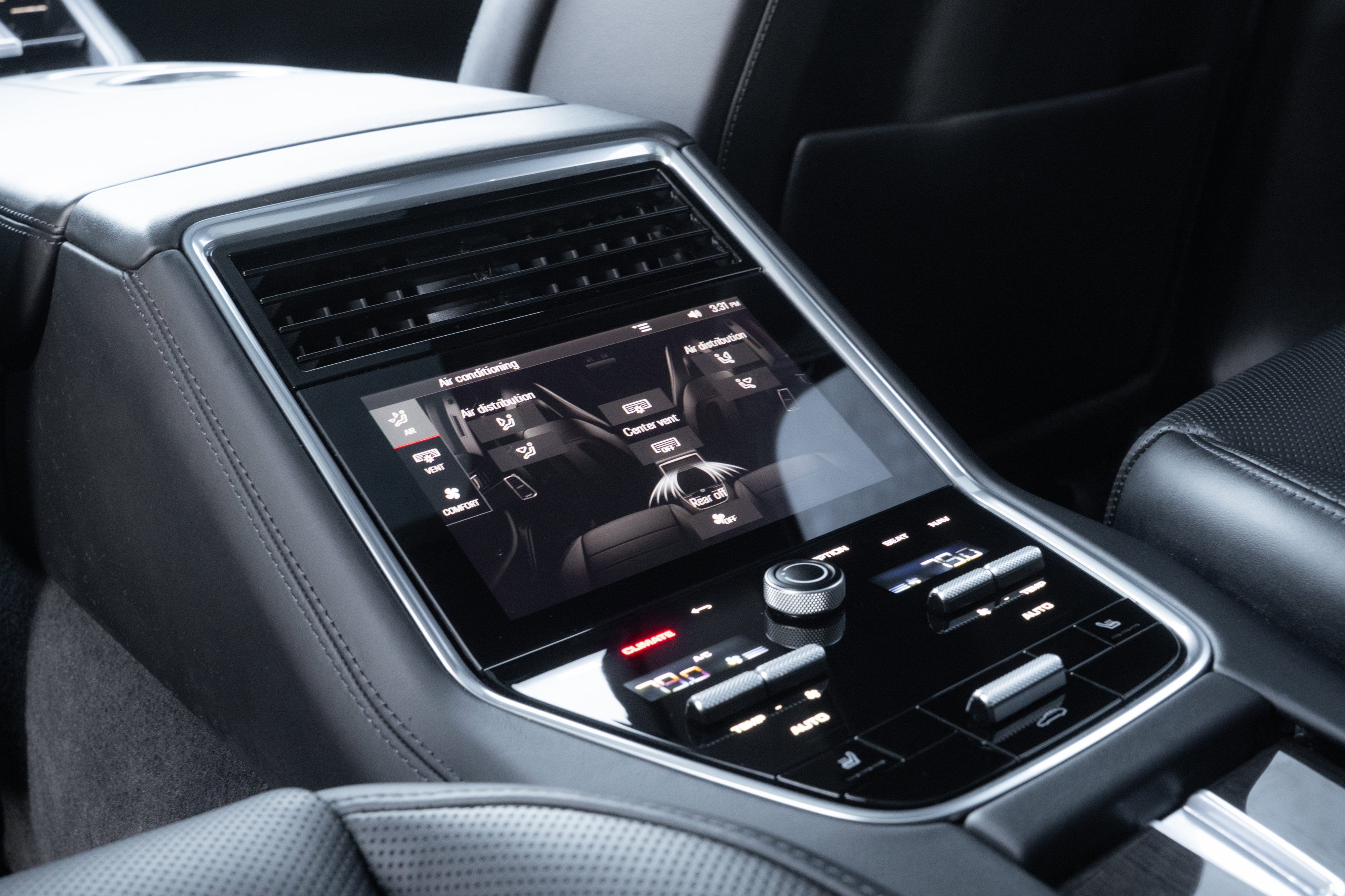 Used 2023 Porsche Panamera 4 image 33