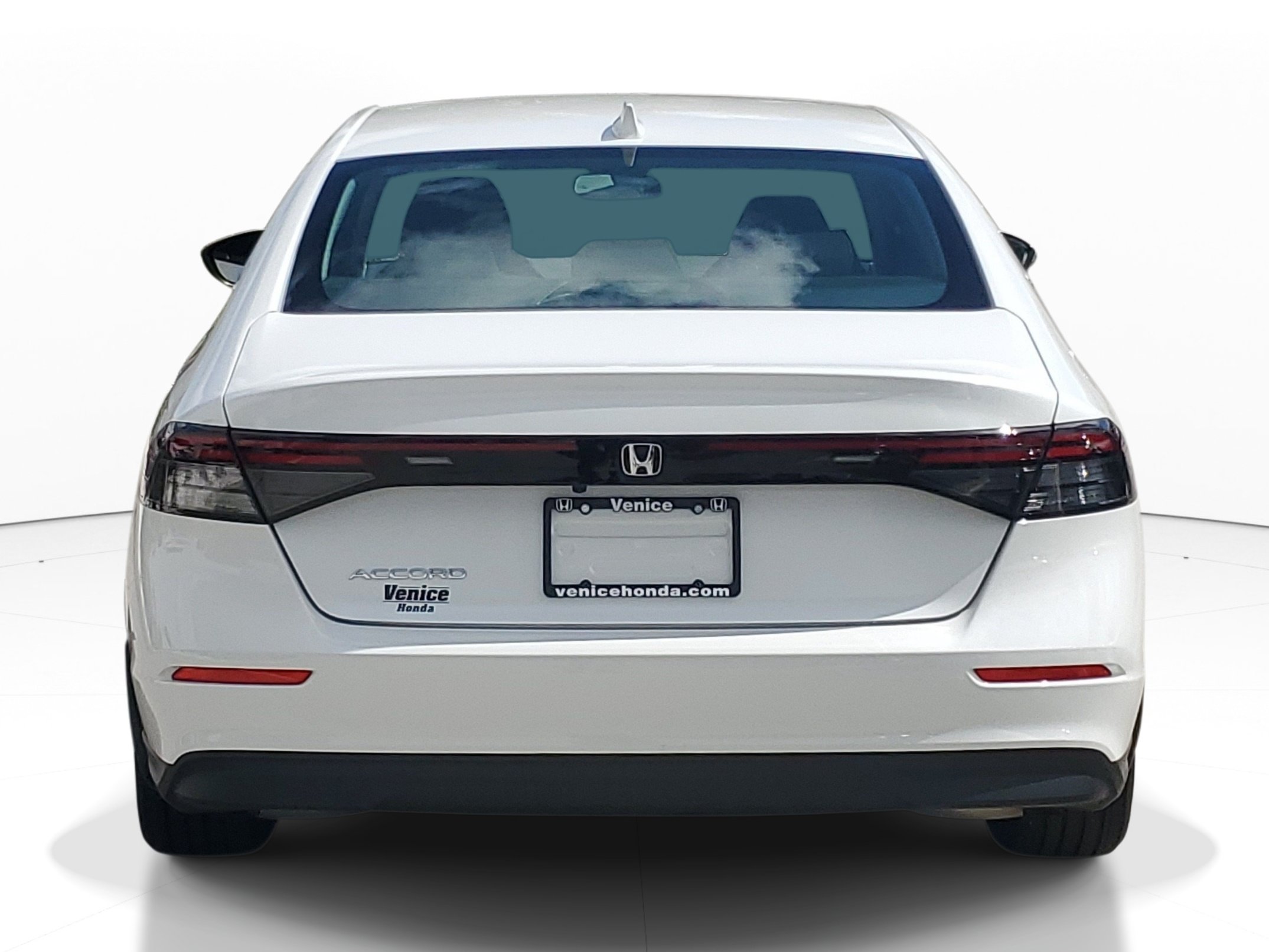Used 2024 Honda Accord EX image 5