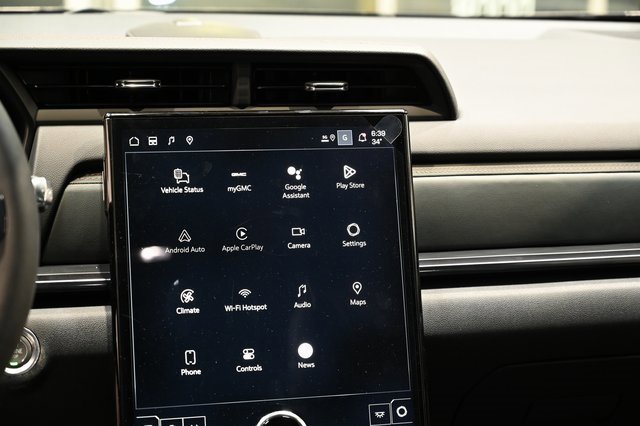 New 2026 GMC Terrain AT4 w/ Convenience Package III image 15