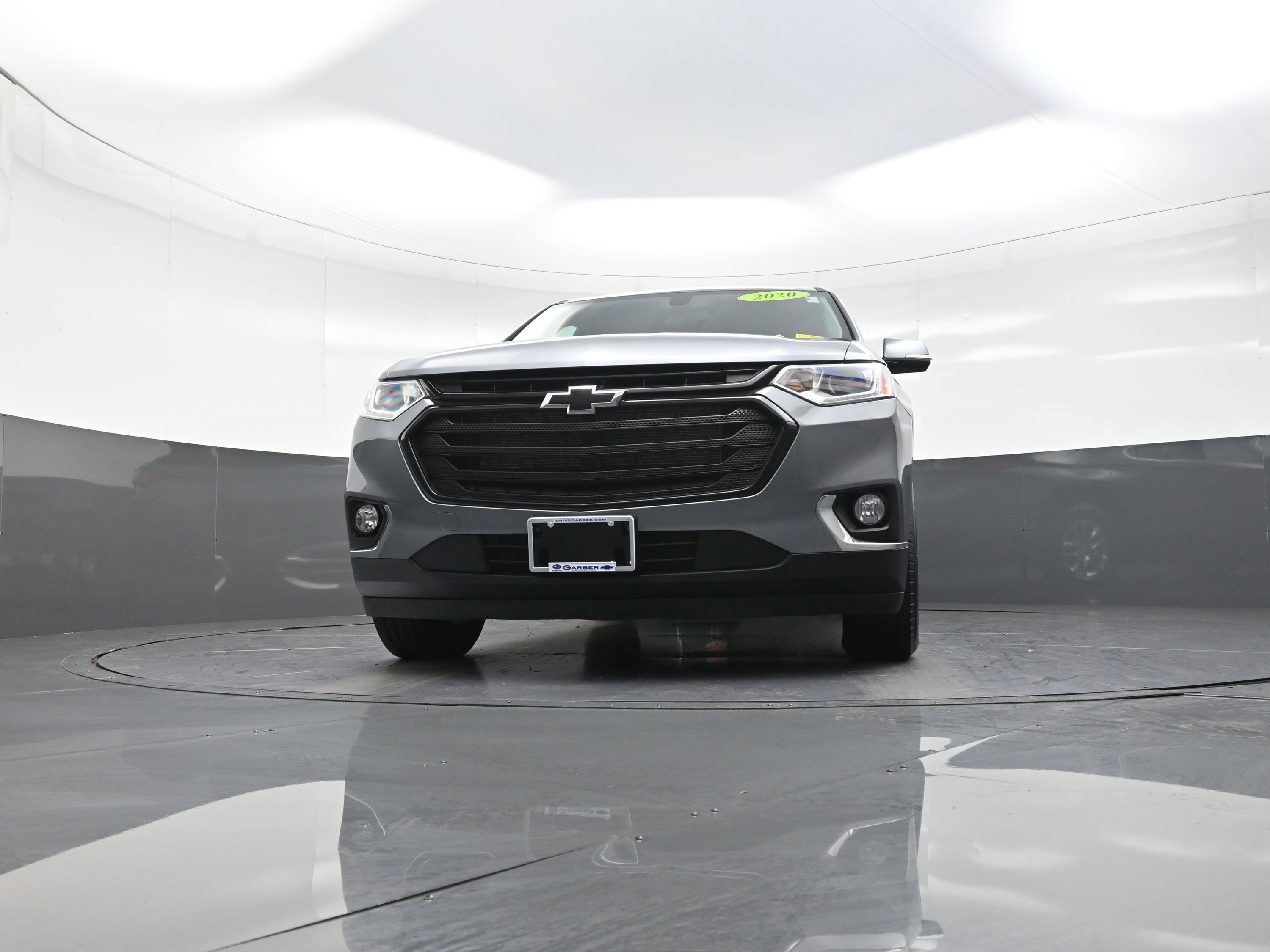 Used 2020 Chevrolet Traverse LT w/ LPO, Black Accent Package image 10