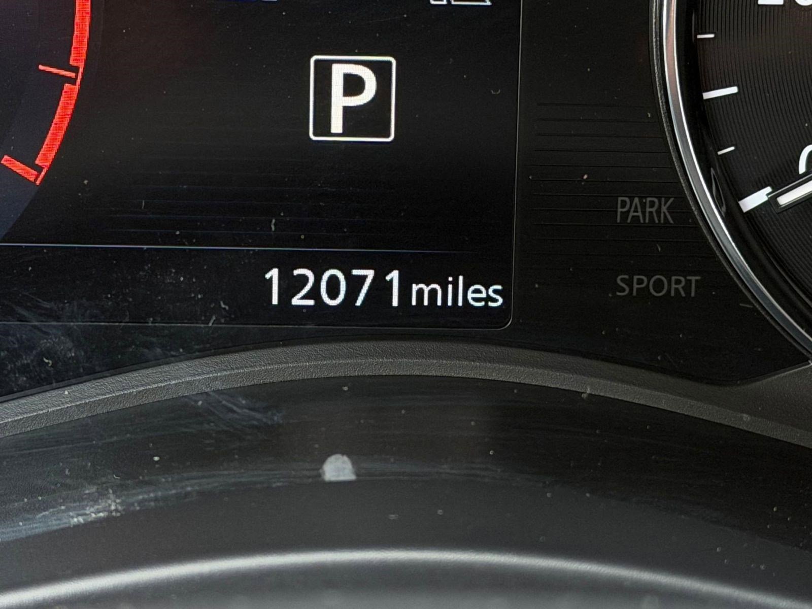 Used 2022 Nissan Kicks SV image 18