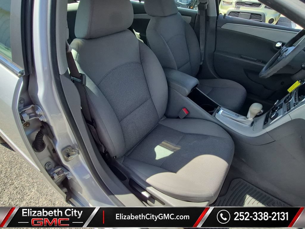 Used 2011 Chevrolet Malibu LT w/ Power Convenience Package FWD image 20