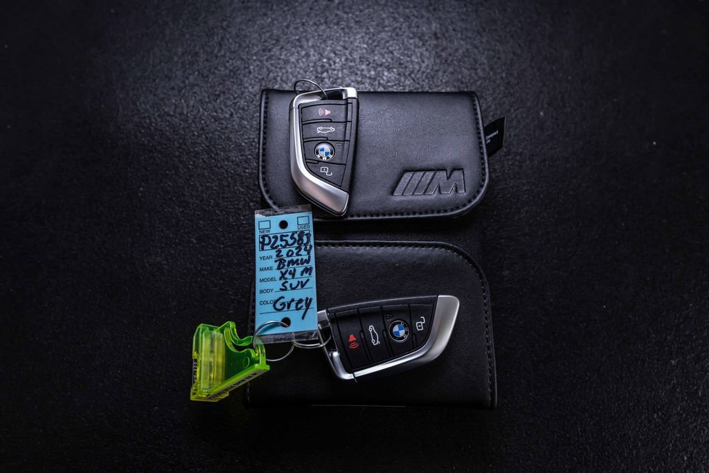 Used 2024 BMW X4 M w/ Competition Package image 42