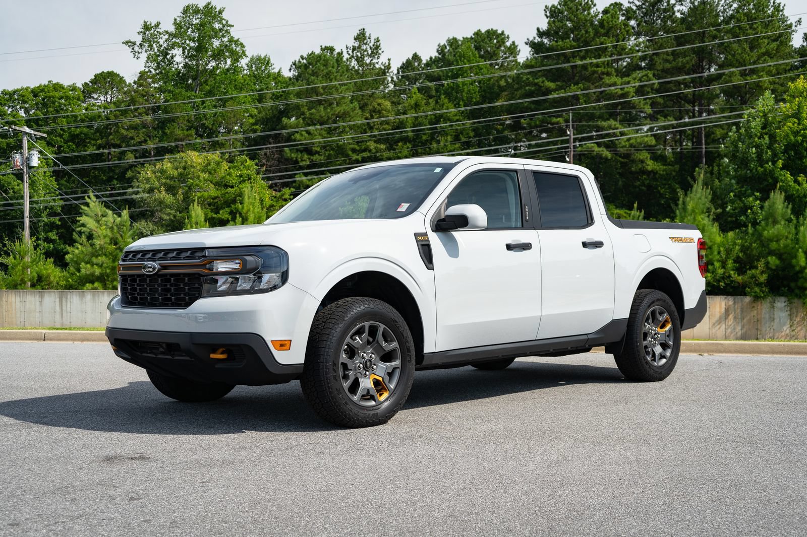 Used 2023 Ford Maverick Tremor w/ Tremor Off-Road Package AWD/4WD image 3