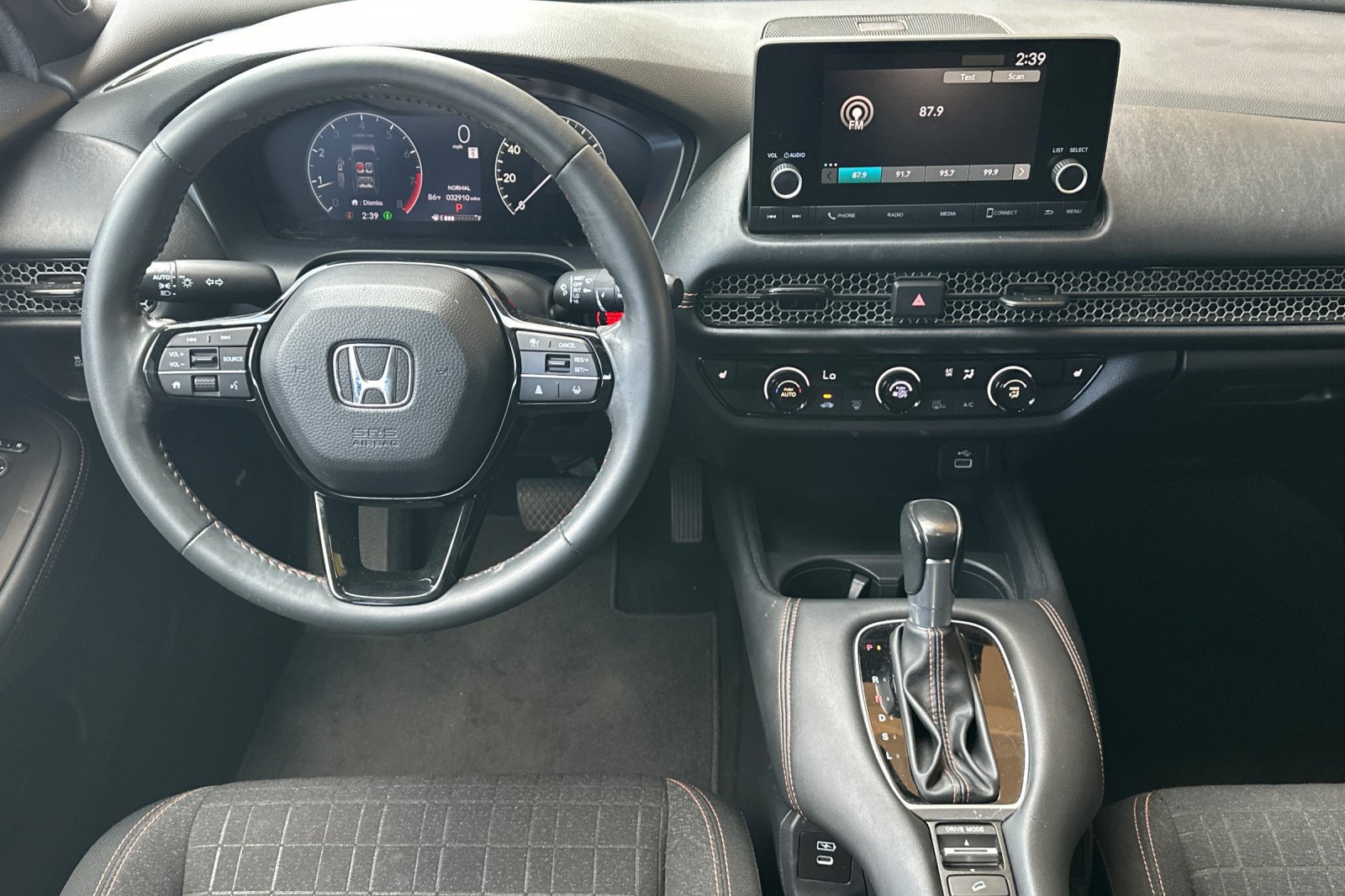 Used 2024 Honda HR-V Sport image 13