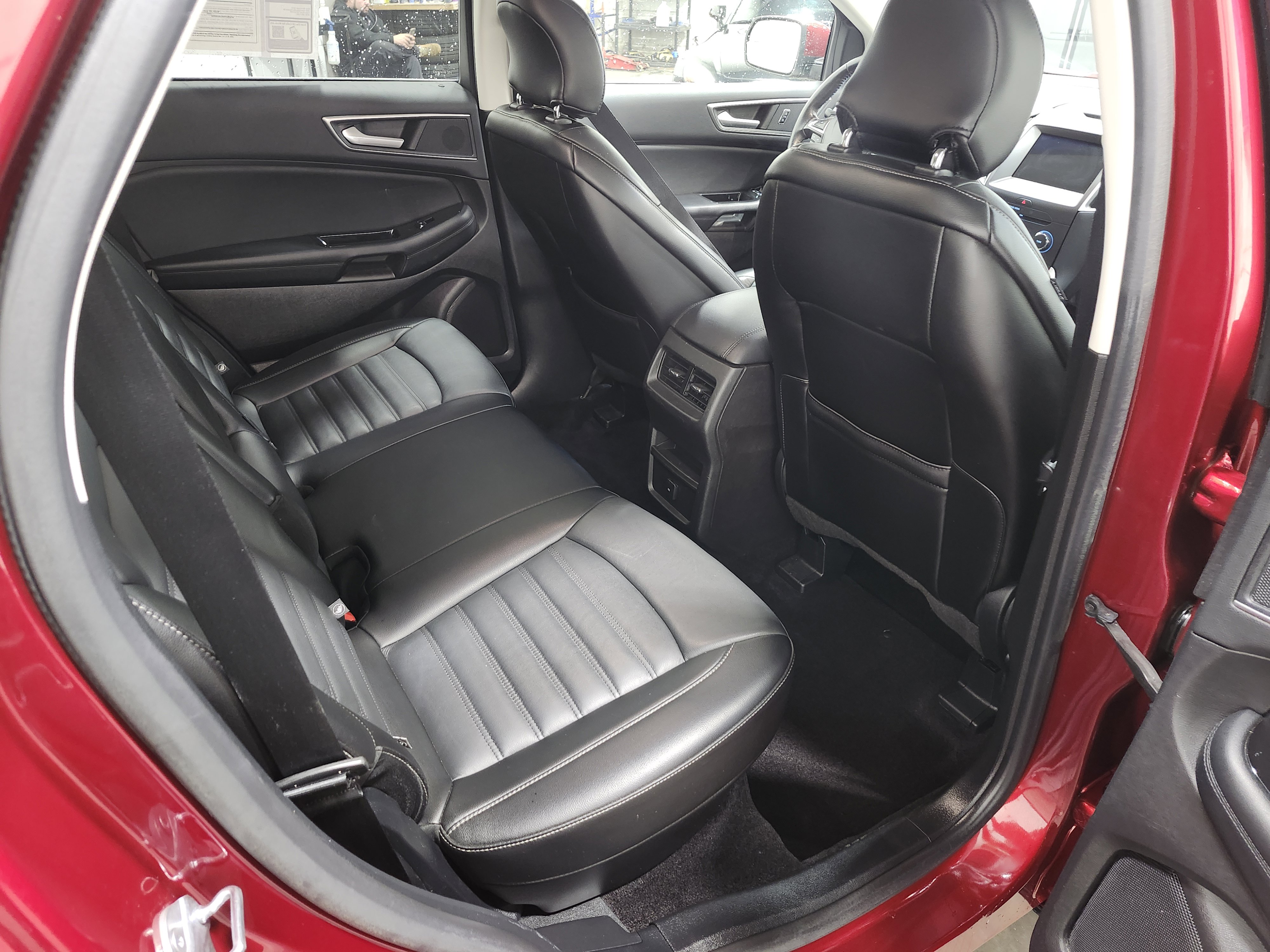 Used 2017 Ford Edge SEL w/ Equipment Group 201A image 21