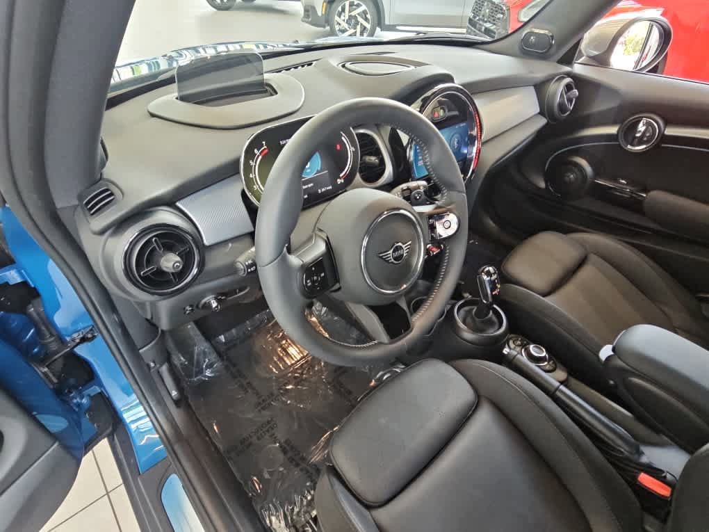 Certified 2024 MINI Cooper S FWD image 18