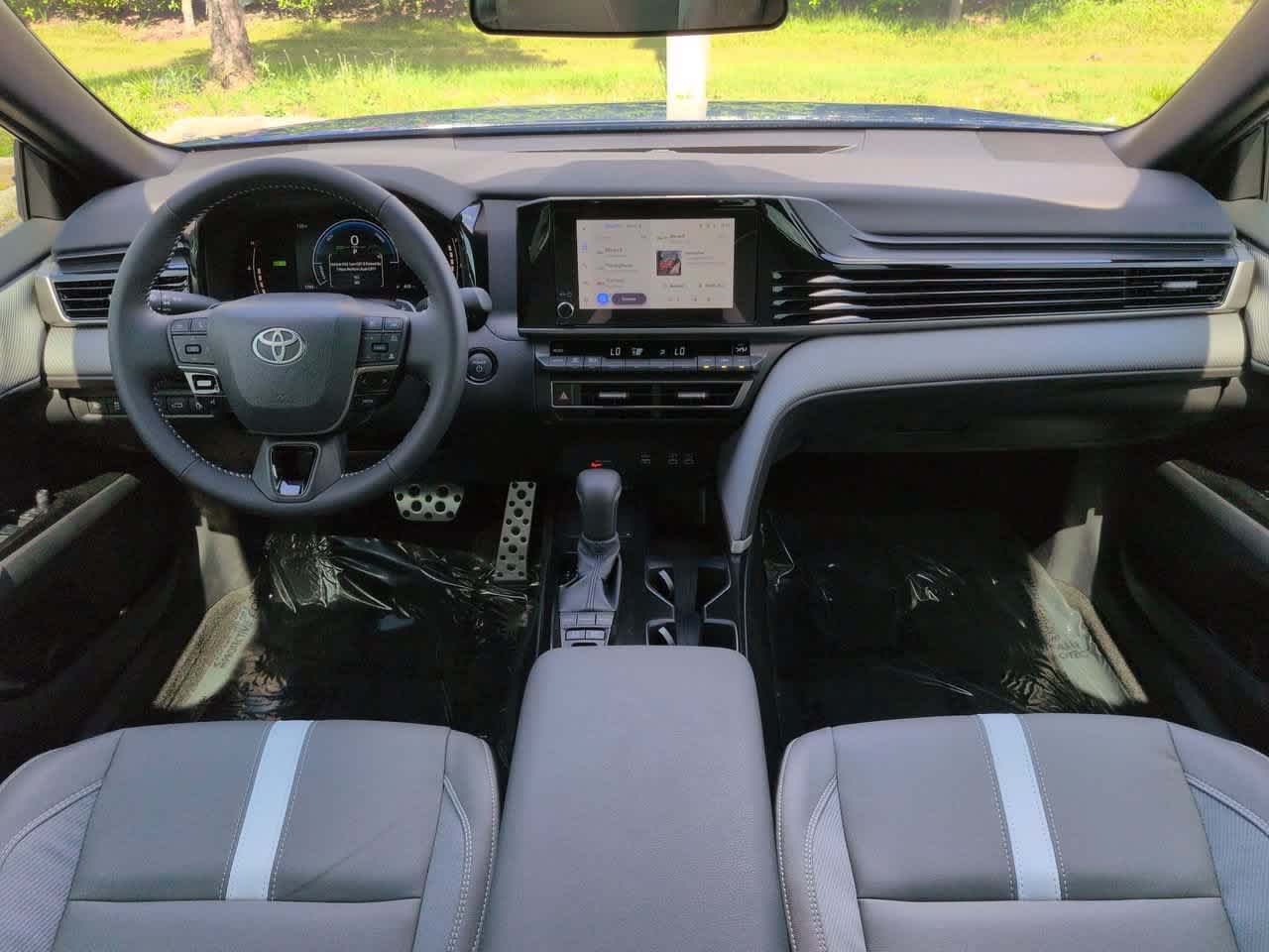 Certified 2026 Toyota Camry SE FWD image 14