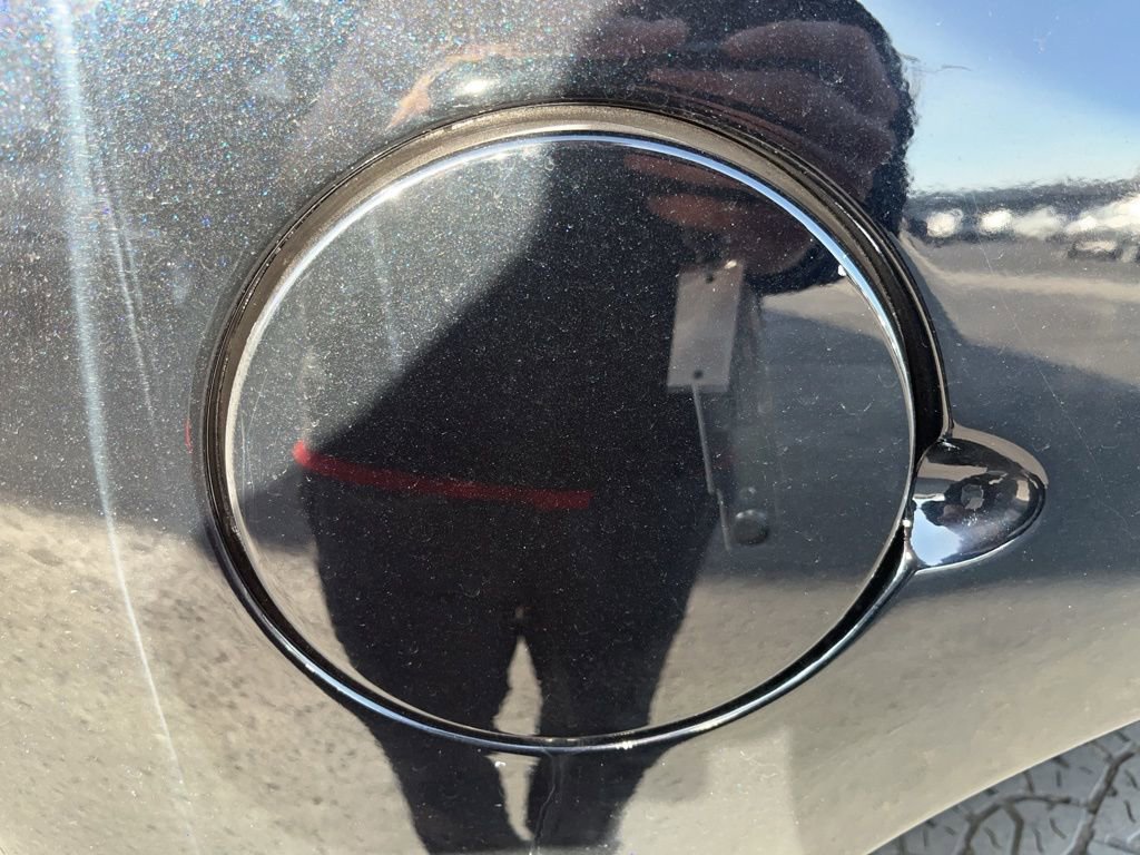 Used 2019 Toyota Tundra Platinum image 19