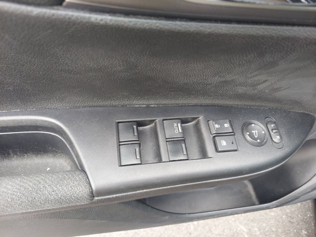 Used 2013 Honda Accord LX image 10