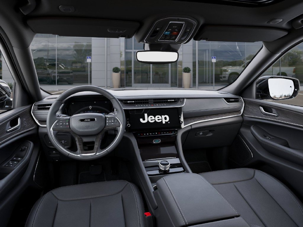 New 2026 Jeep Grand Cherokee Limited w/ Limited Altitude Package RWD image 15