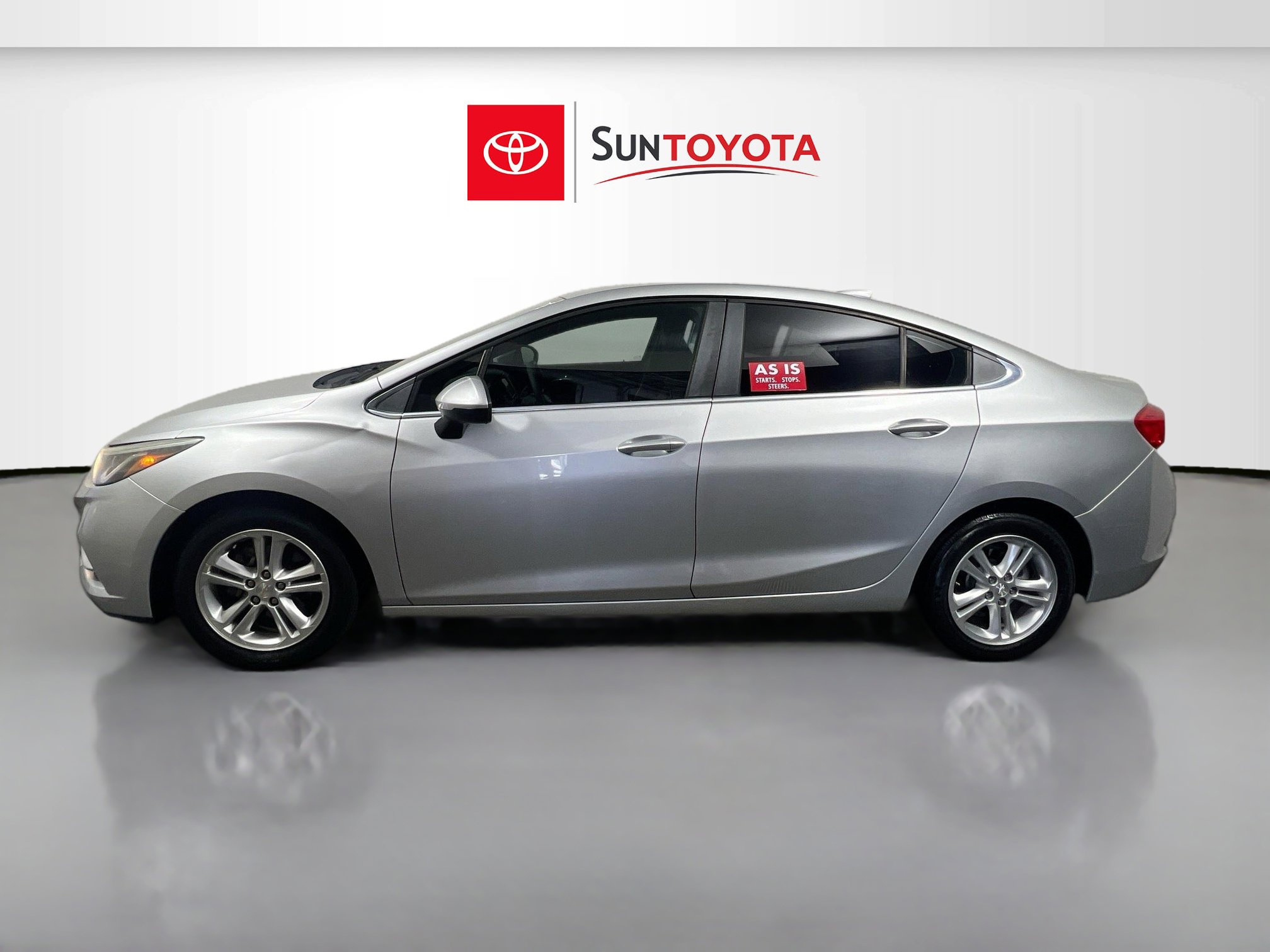 Used 2017 Chevrolet Cruze LT FWD image 7