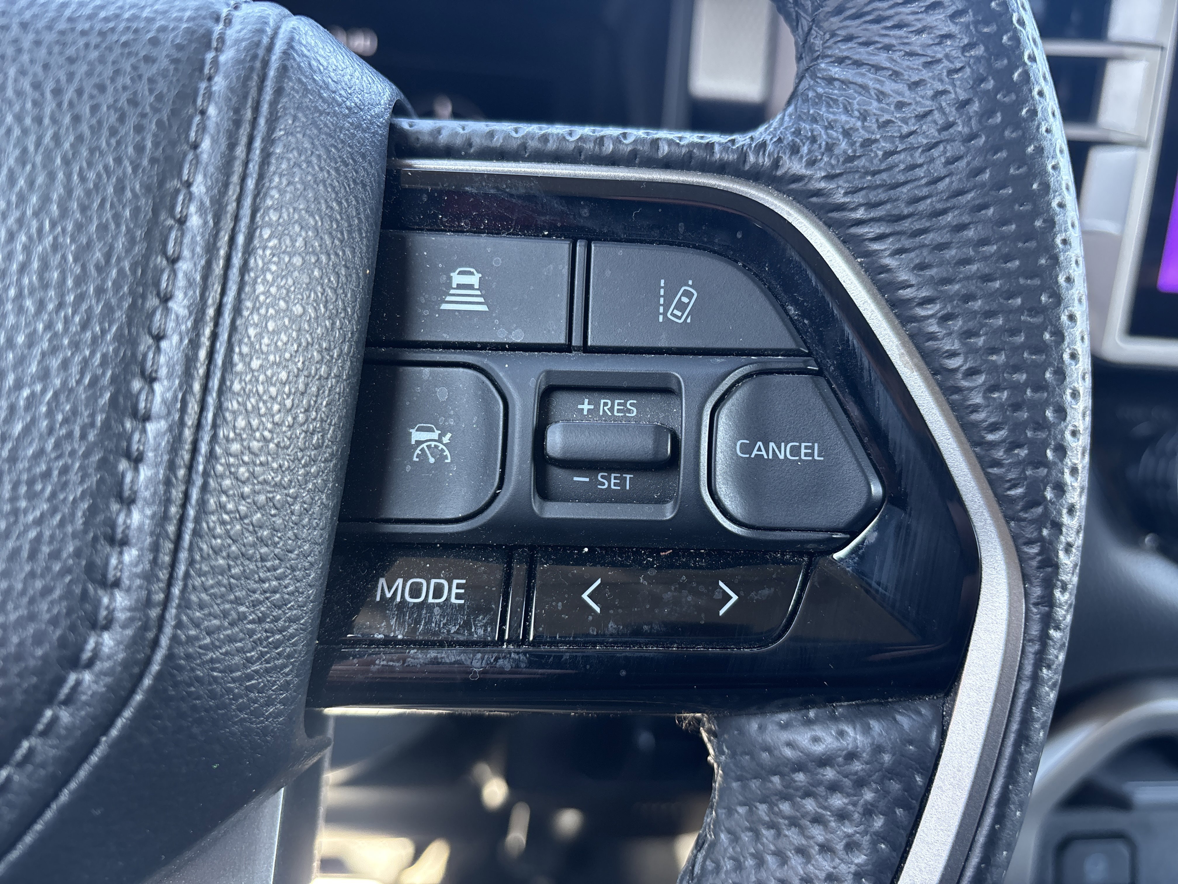 Used 2024 Toyota Tundra Limited image 19