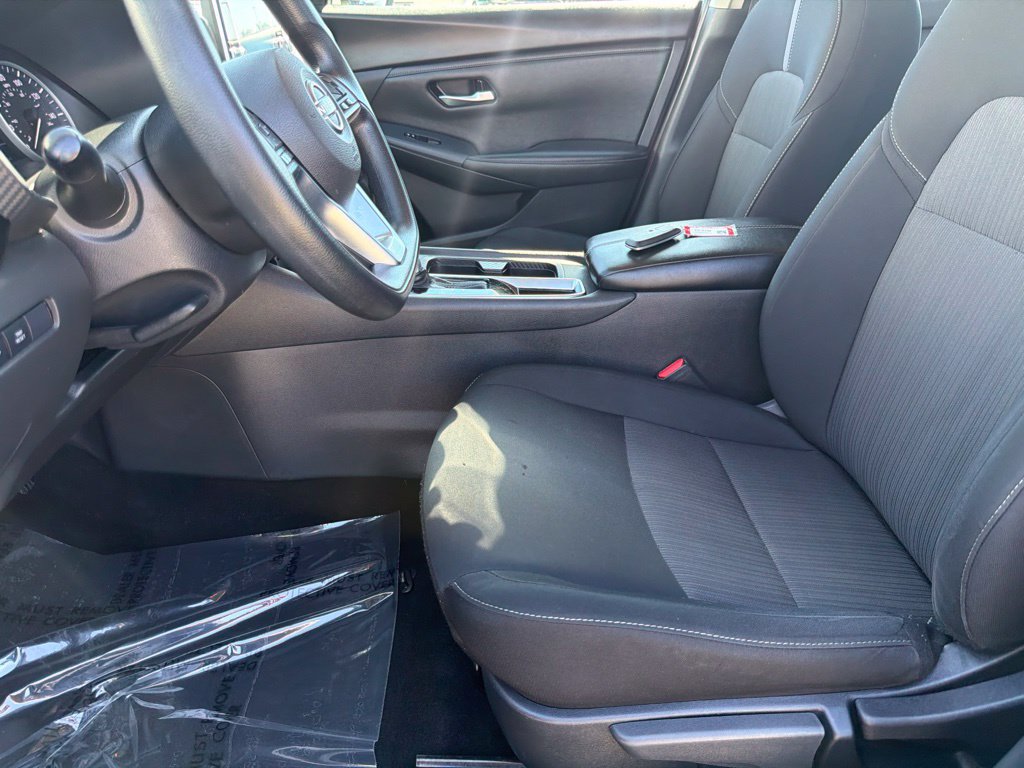 Used 2024 Nissan Sentra SV FWD image 27