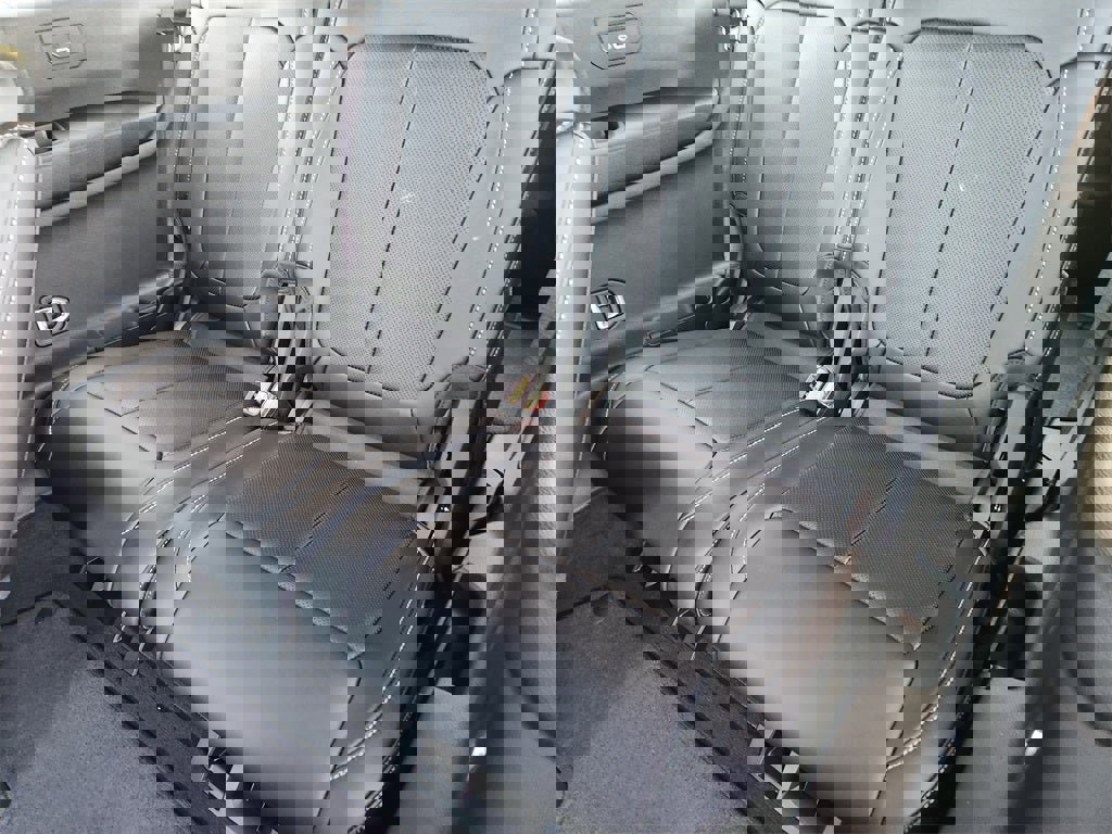 New 2025 Jeep Grand Cherokee L Limited w/ Luxury Tech Group II image 21