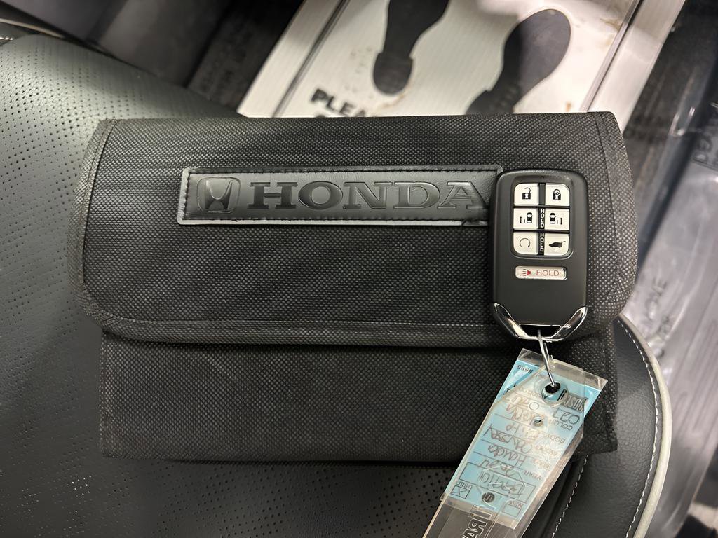 Used 2024 Honda Odyssey Elite image 30