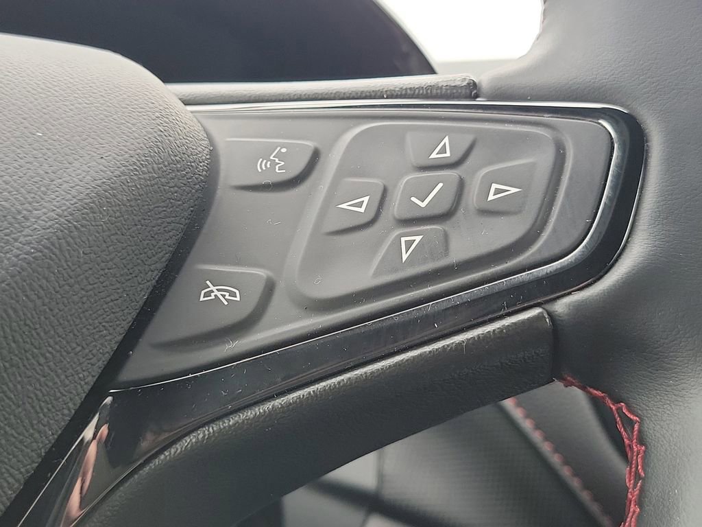 Used 2023 Chevrolet Equinox RS image 15