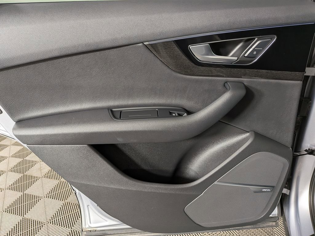 Used 2019 Audi Q7 3.0T Premium Plus w/ Premium Plus Package image 36