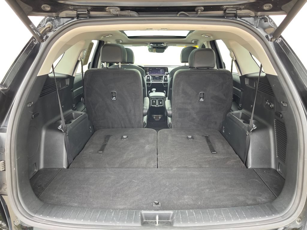 Used 2023 Kia Sorento SX AWD/4WD image 30