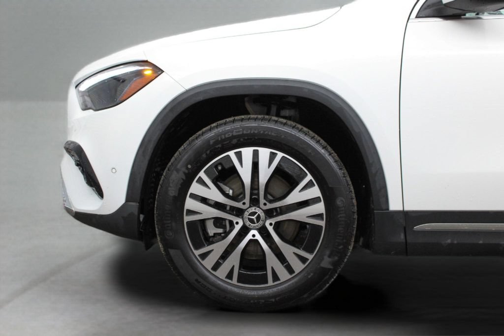 Used 2025 Mercedes-Benz GLA 250 4MATIC image 6