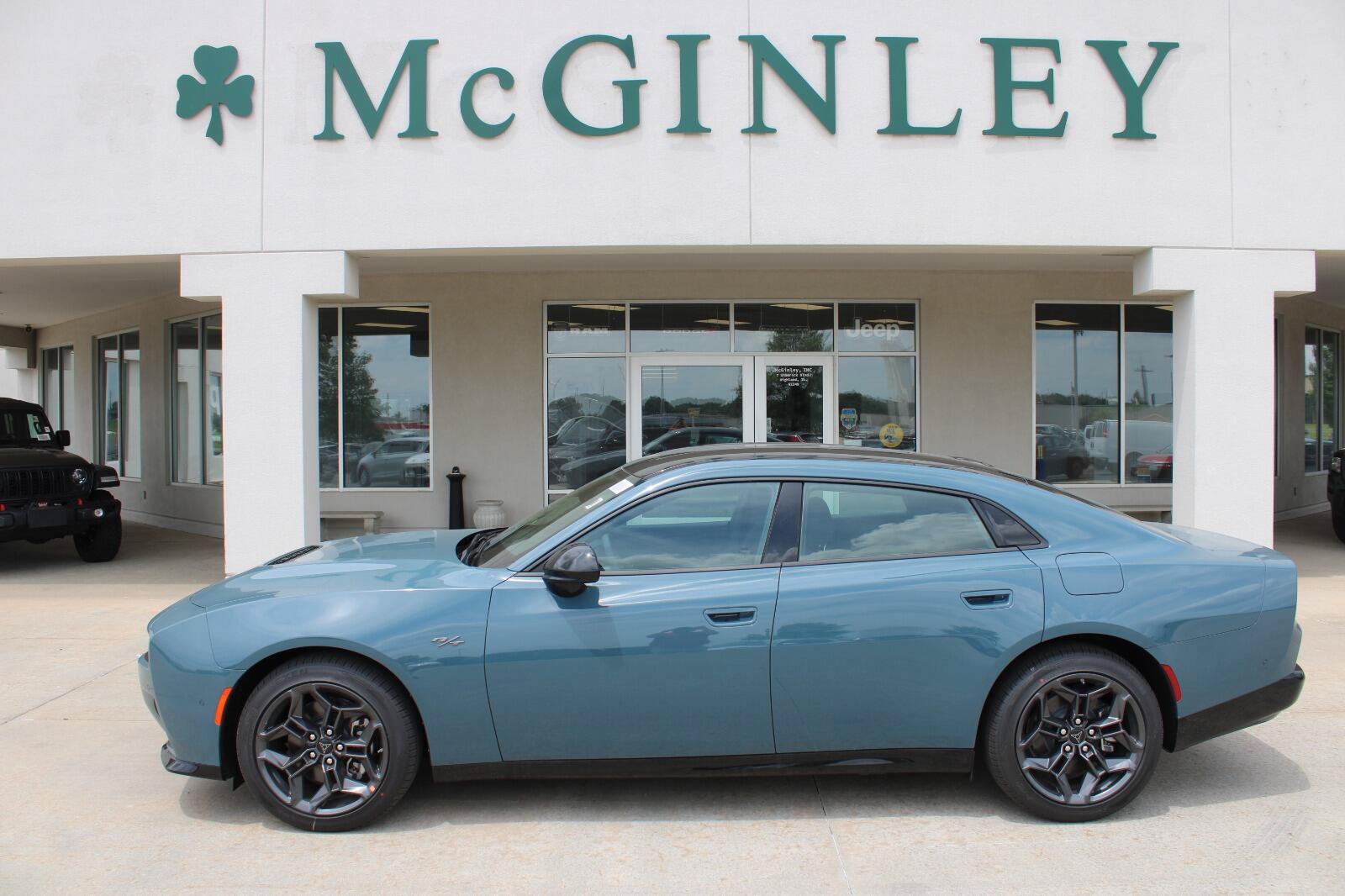 New 2026 Dodge Charger R/T w/ Driver Convenience Group AWD/4WD video 1