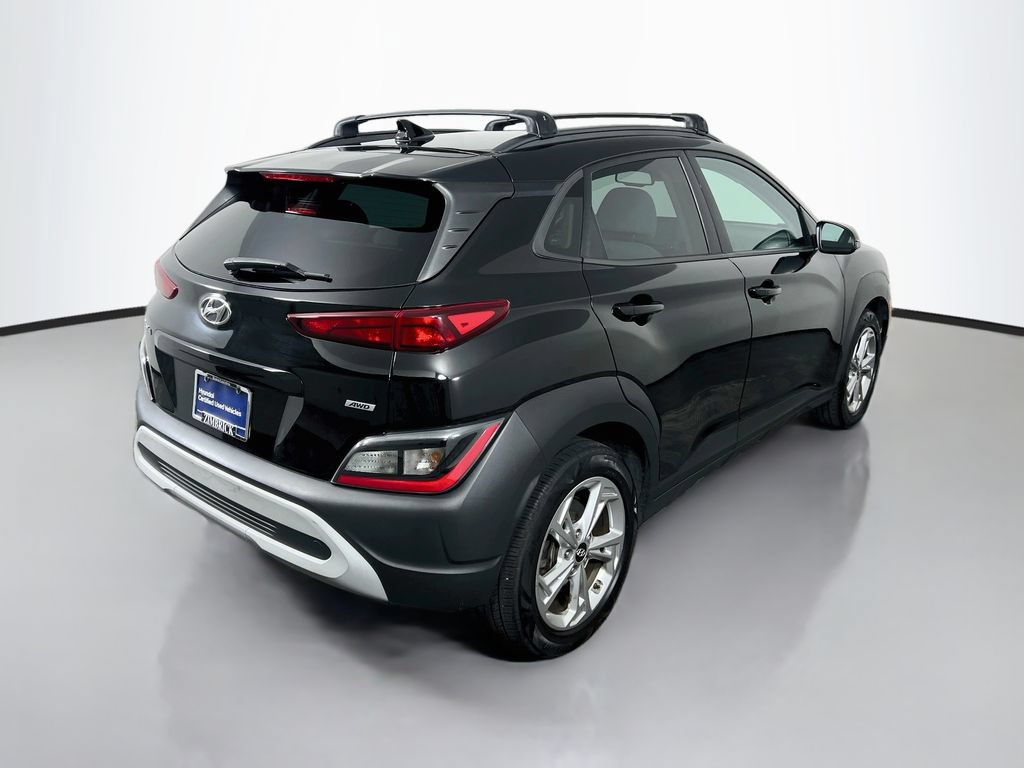 Certified 2022 Hyundai Kona SEL AWD/4WD image 7