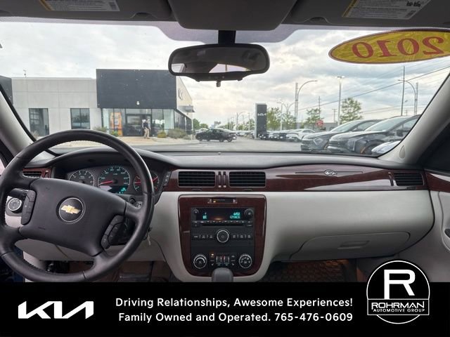 Used 2010 Chevrolet Impala LT w/ Luxury Edition Package FWD image 10