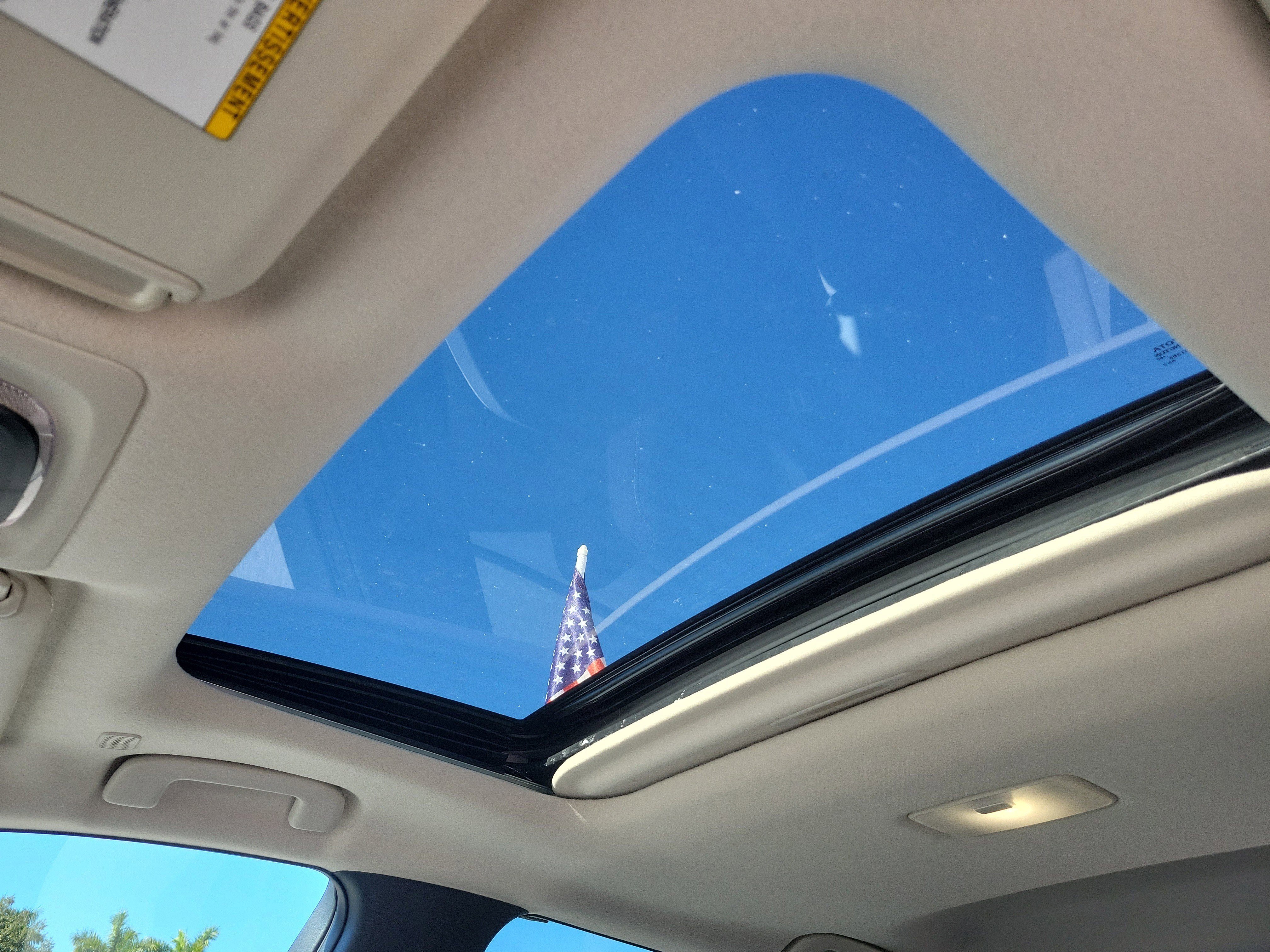 Used 2023 Toyota Corolla LE w/ LE Premium Package image 23