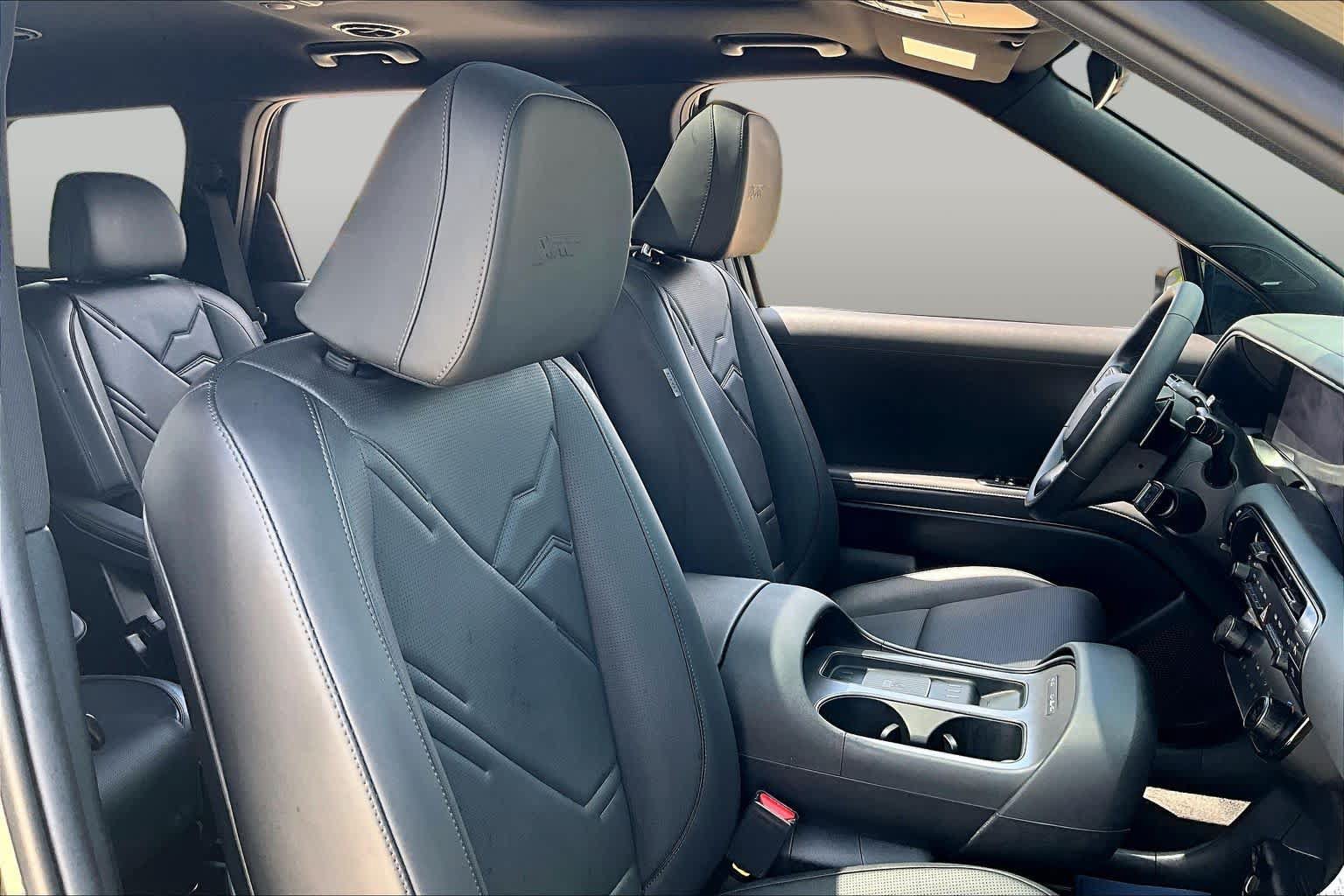 Certified 2026 Hyundai Palisade XRT Pro AWD/4WD image 9