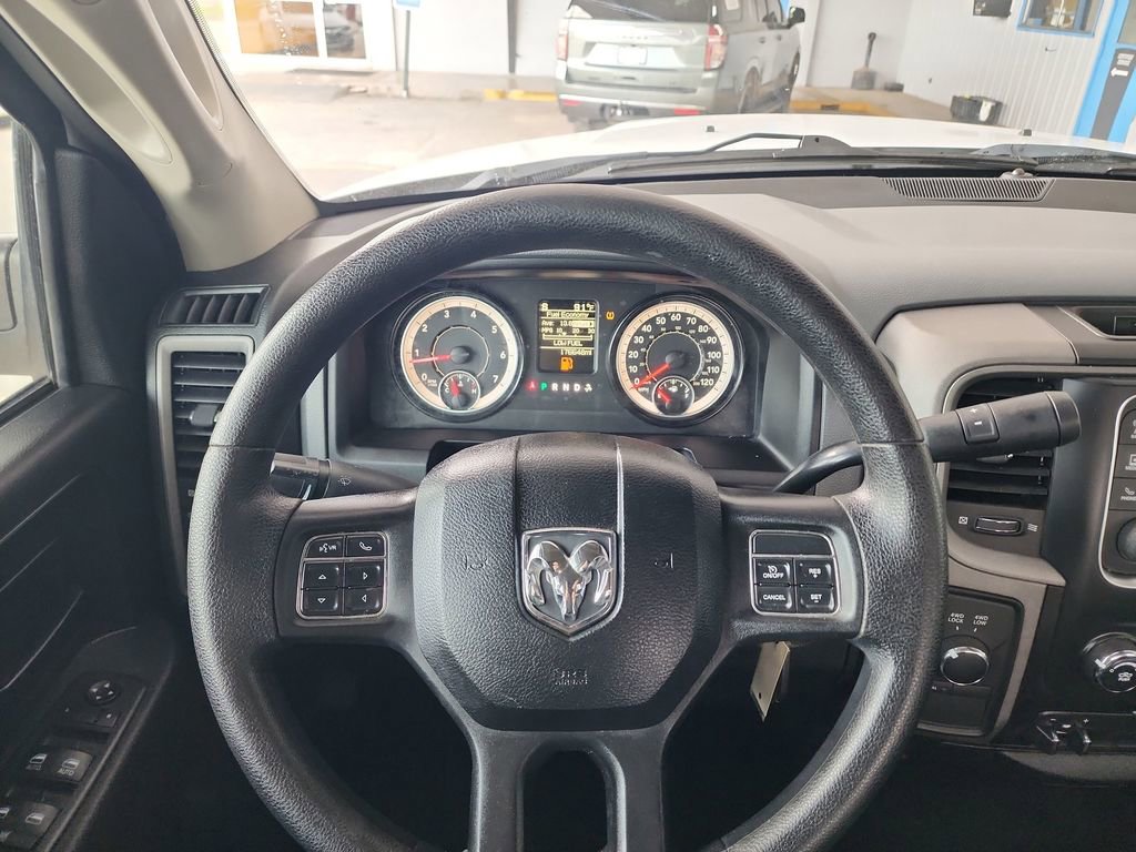 Used 2016 RAM 2500 Tradesman w/ Chrome Appearance Group AWD/4WD image 18