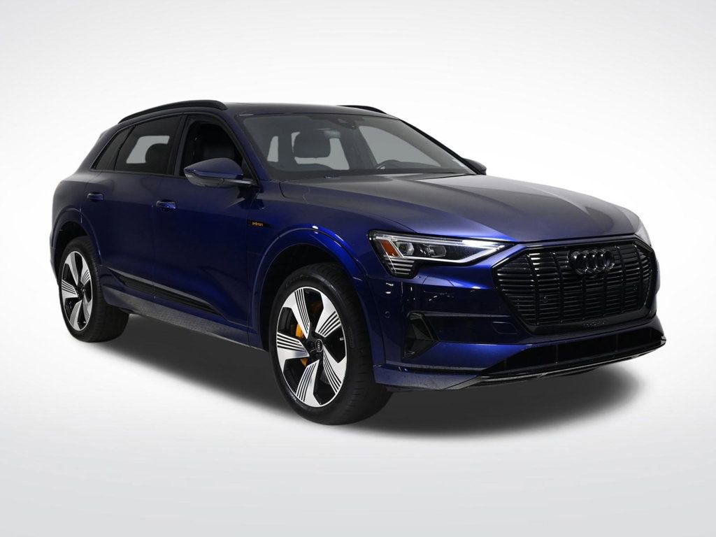 Used 2023 Audi e-tron Premium Plus w/ Premium Plus Package image 7