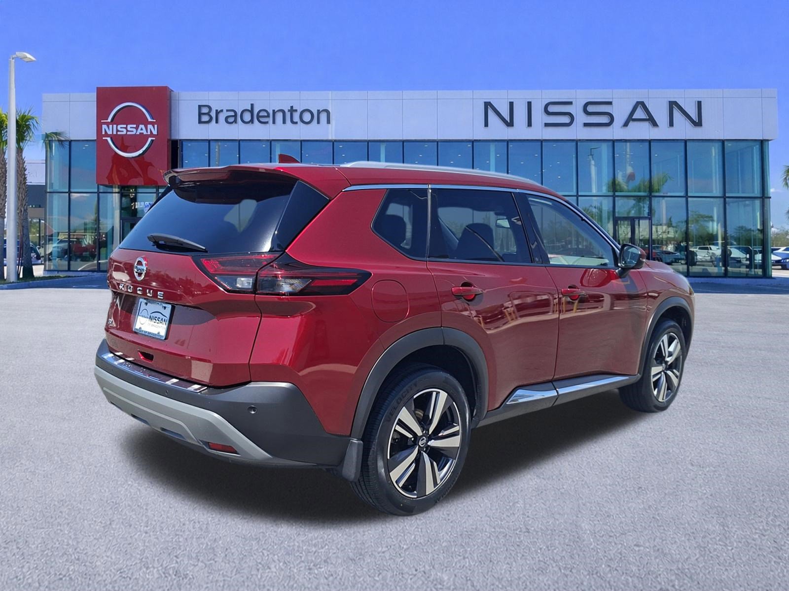 Used 2021 Nissan Rogue SL FWD image 5
