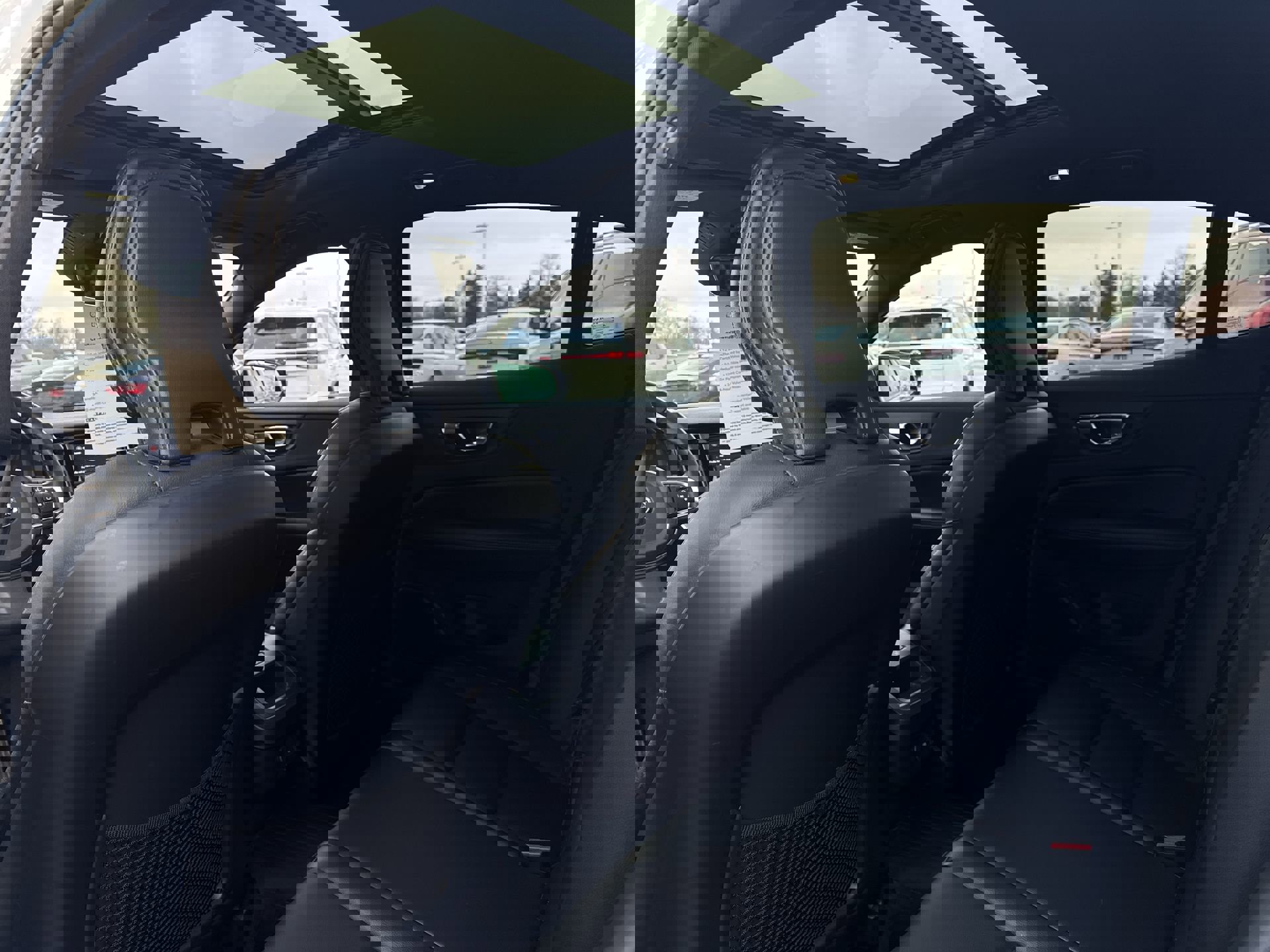 Used 2023 Volvo S60 B5 Plus w/ Climate Package image 26