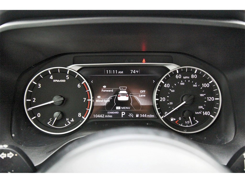 Used 2024 Nissan Rogue S image 10