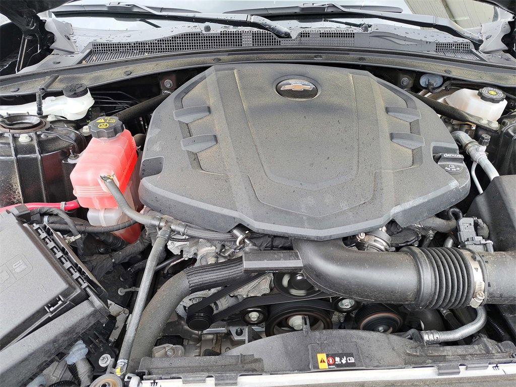 Used 2024 Chevrolet Camaro LT w/ RS Package image 16