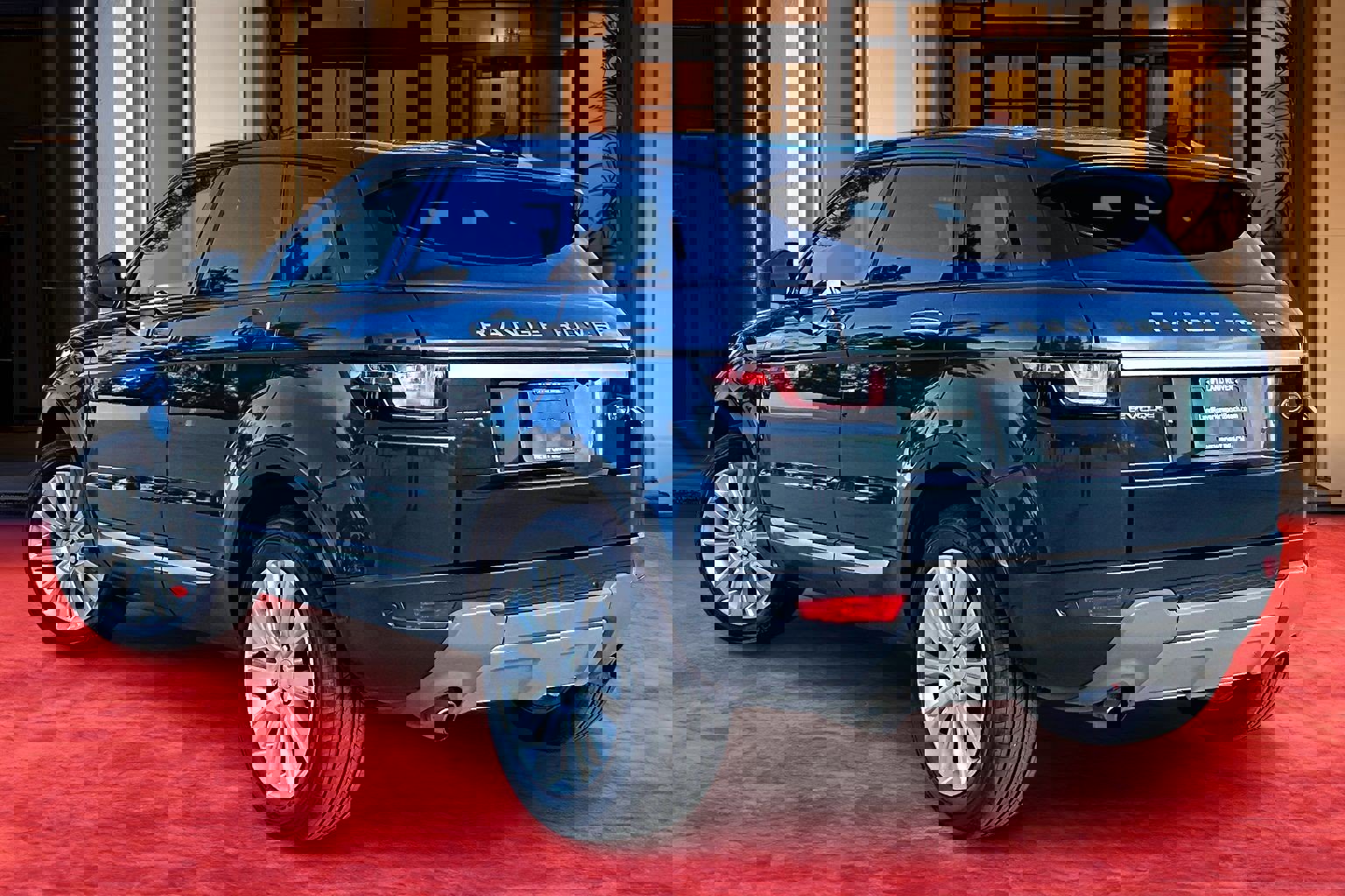 Used 2016 Land Rover Range Rover Evoque HSE image 9