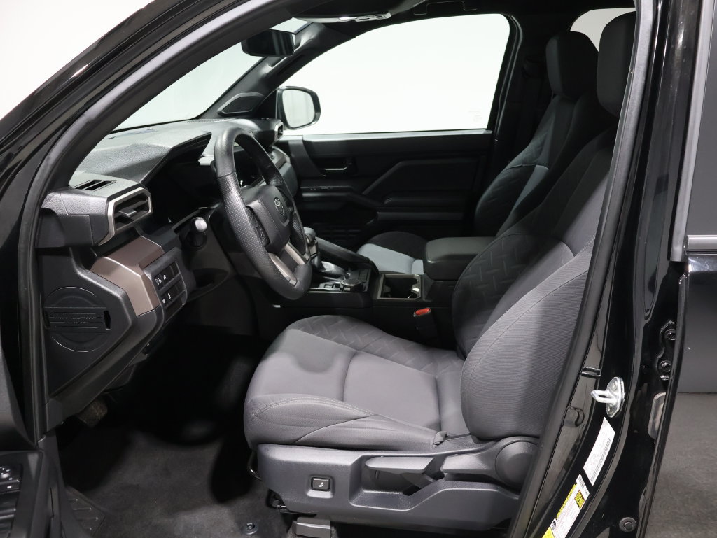 Used 2024 Toyota Tacoma SR5 AWD/4WD image 9